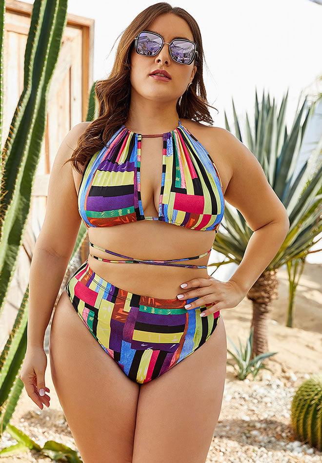Kissed by Kurves Kini