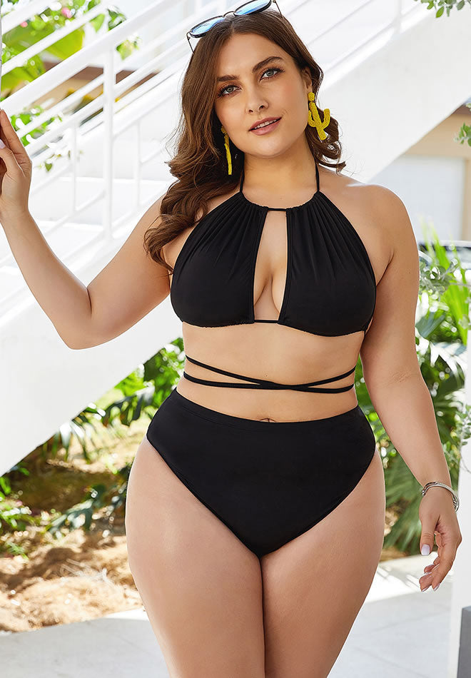 Kissed by Kurves Kini